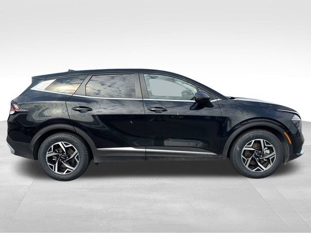 Used 2024 Kia Sportage LX FWD image 8