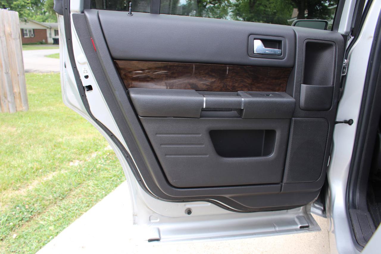 Used 2016 Ford Flex Limited AWD/4WD image 31
