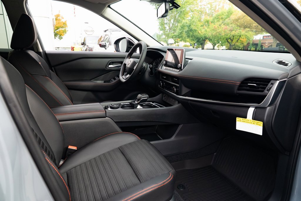 New 2026 Nissan Rogue SV image 25