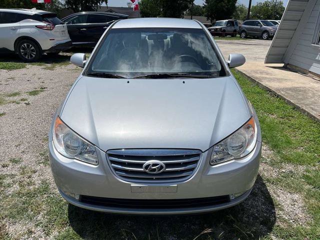 Used 2010 Hyundai Elantra GLS FWD image 2