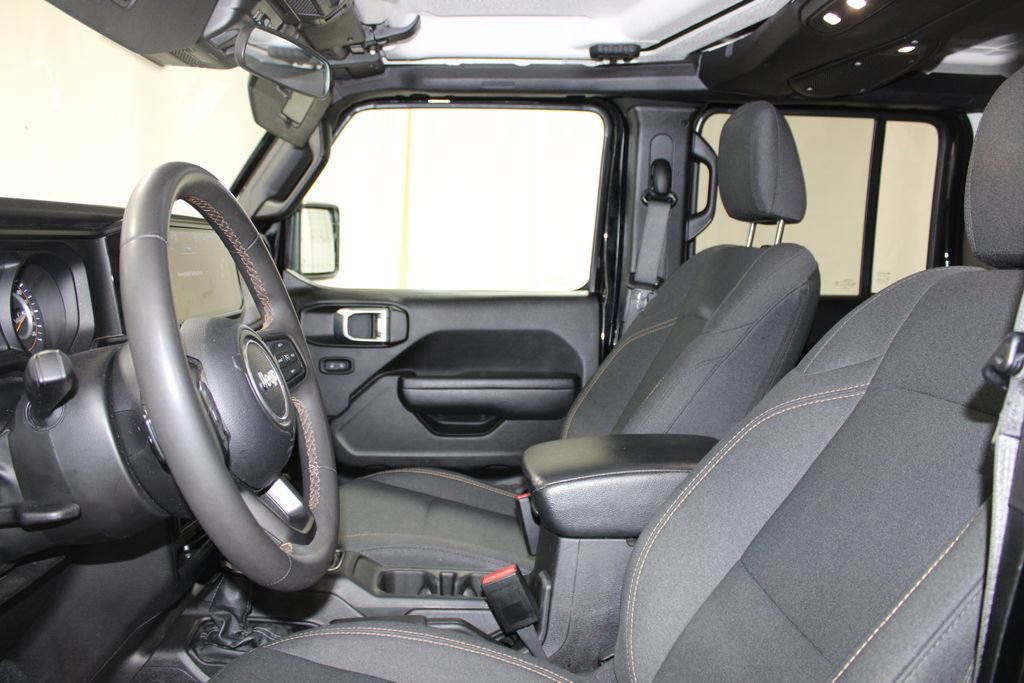 Used 2024 Jeep Wrangler Sport S image 17