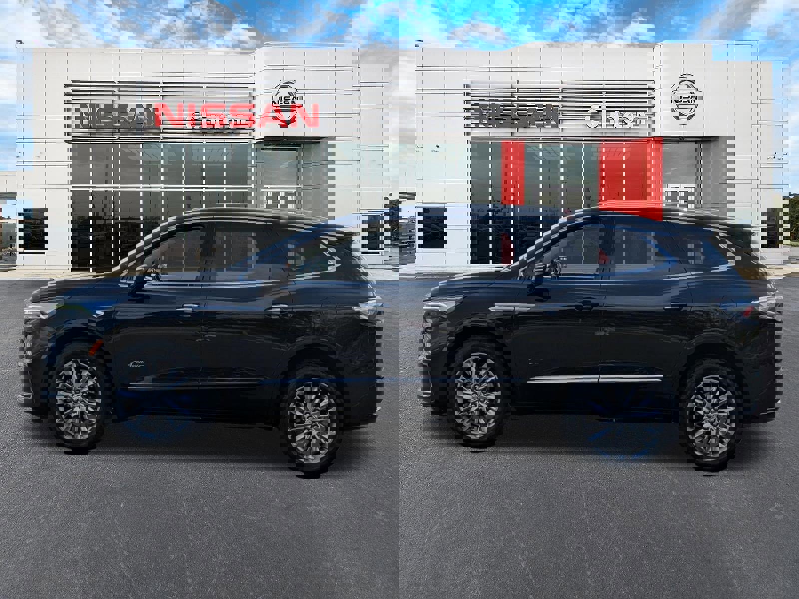 Used 2023 Buick Enclave Avenir w/ Avenir Technology Package image 6