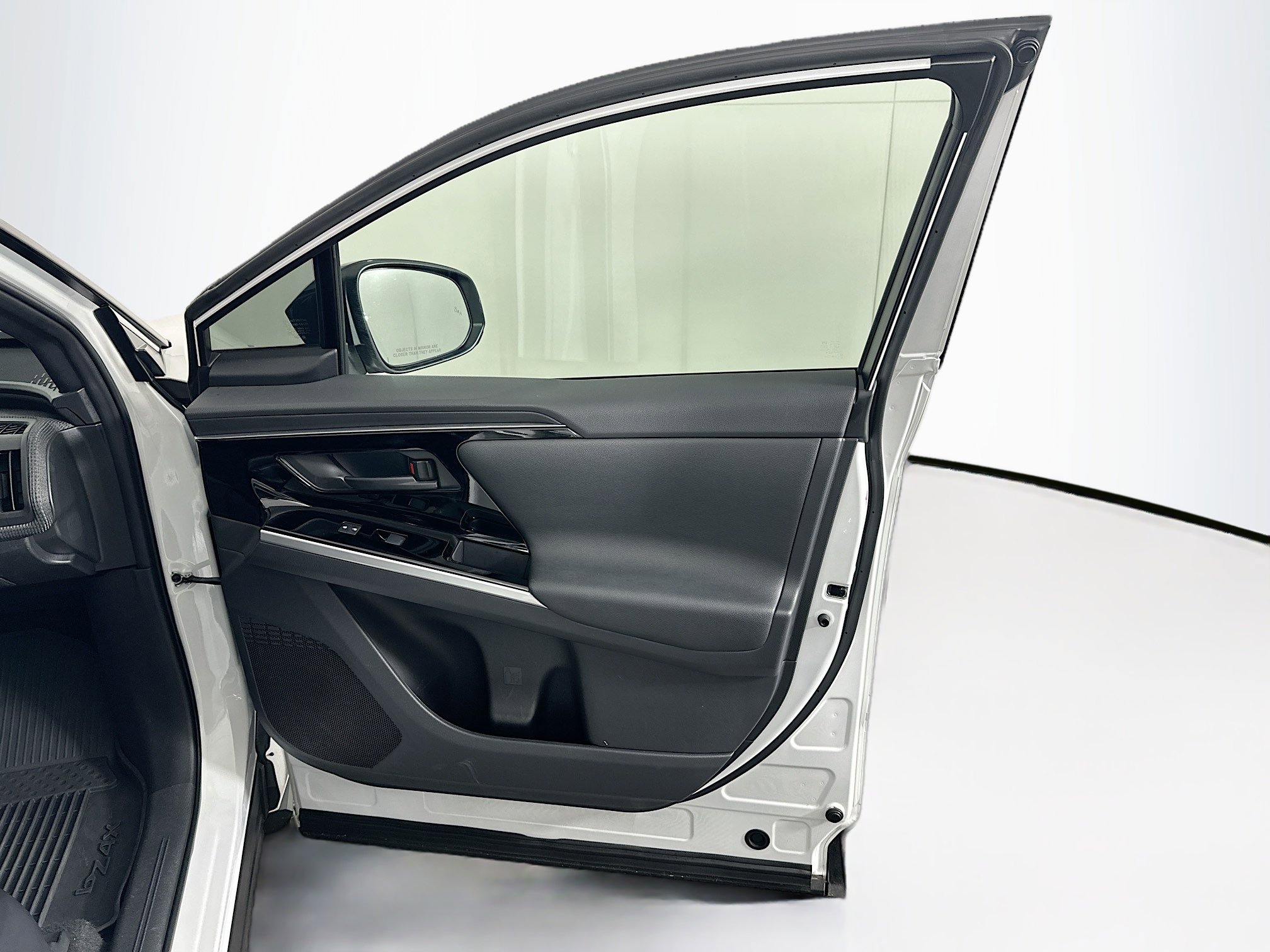 Used 2024 Toyota bZ4X Limited w/ Weather Package image 34