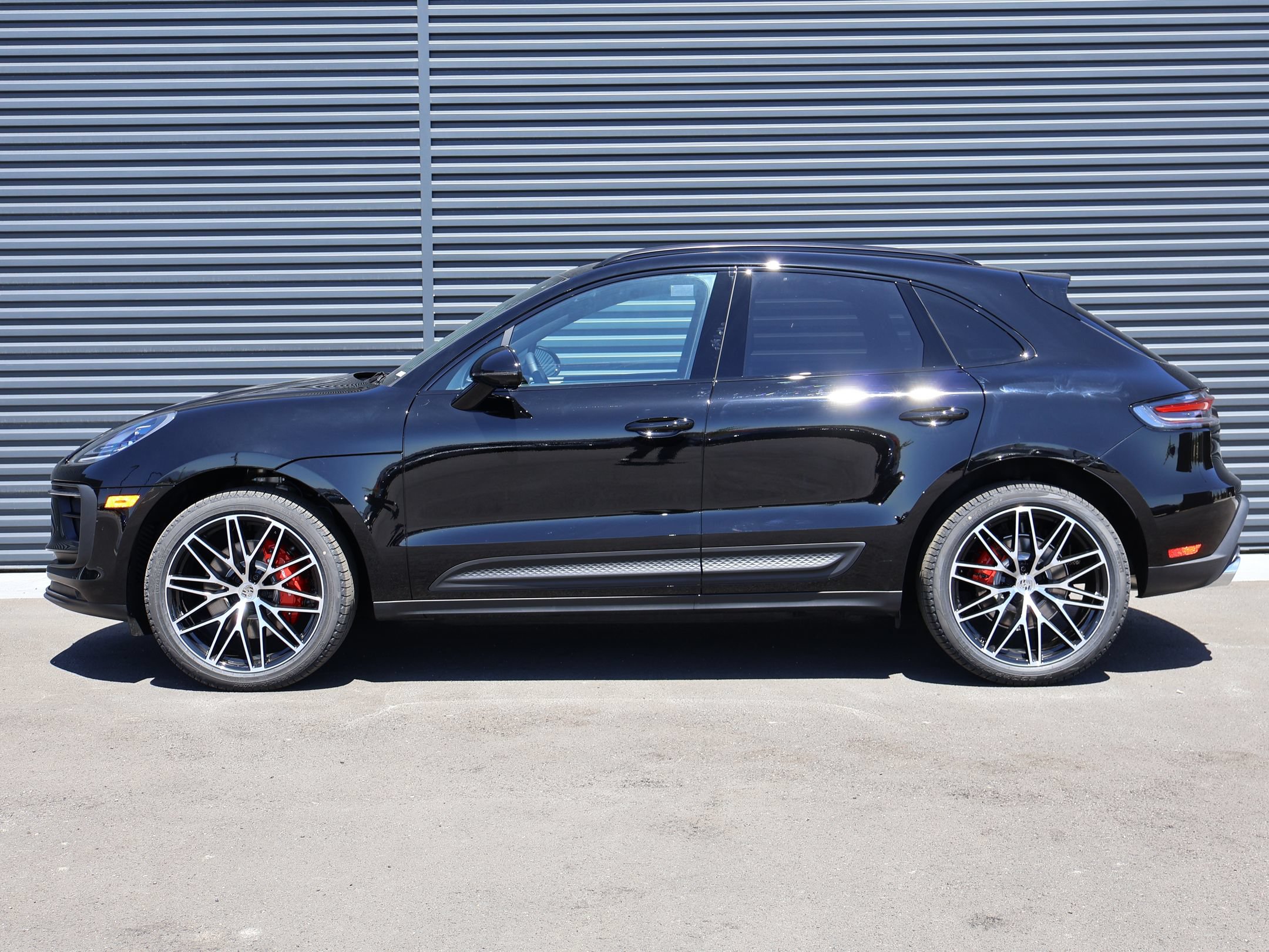 New 2026 Porsche Macan S AWD/4WD image 2