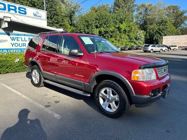 Used 2004 Ford Explorer XLT AWD/4WD image 3
