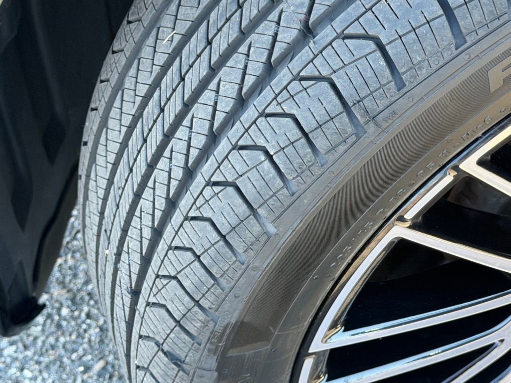 Used 2022 Mercedes-Benz C 300 4MATIC Sedan image 16