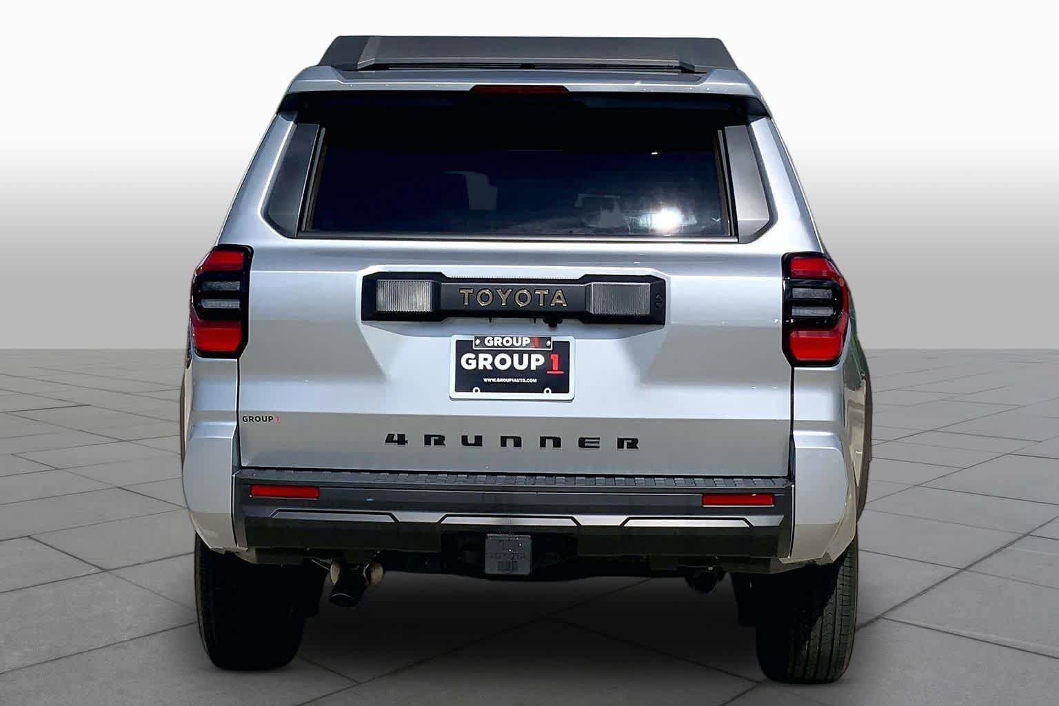 Used 2026 Toyota 4Runner SR5 RWD image 5