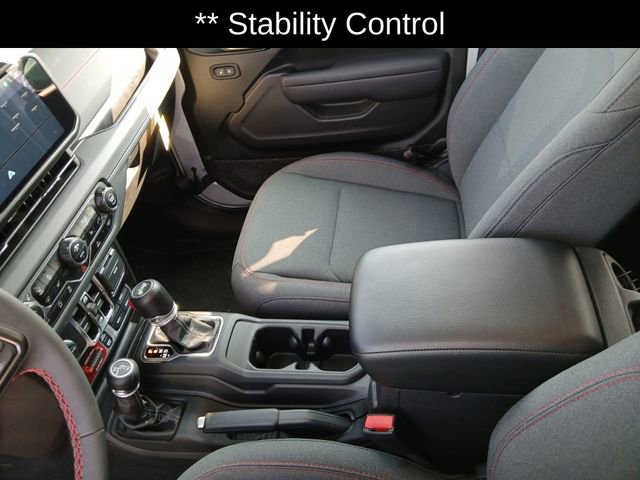 New 2024 Jeep Wrangler Unlimited Rubicon w/ Technology Group image 22