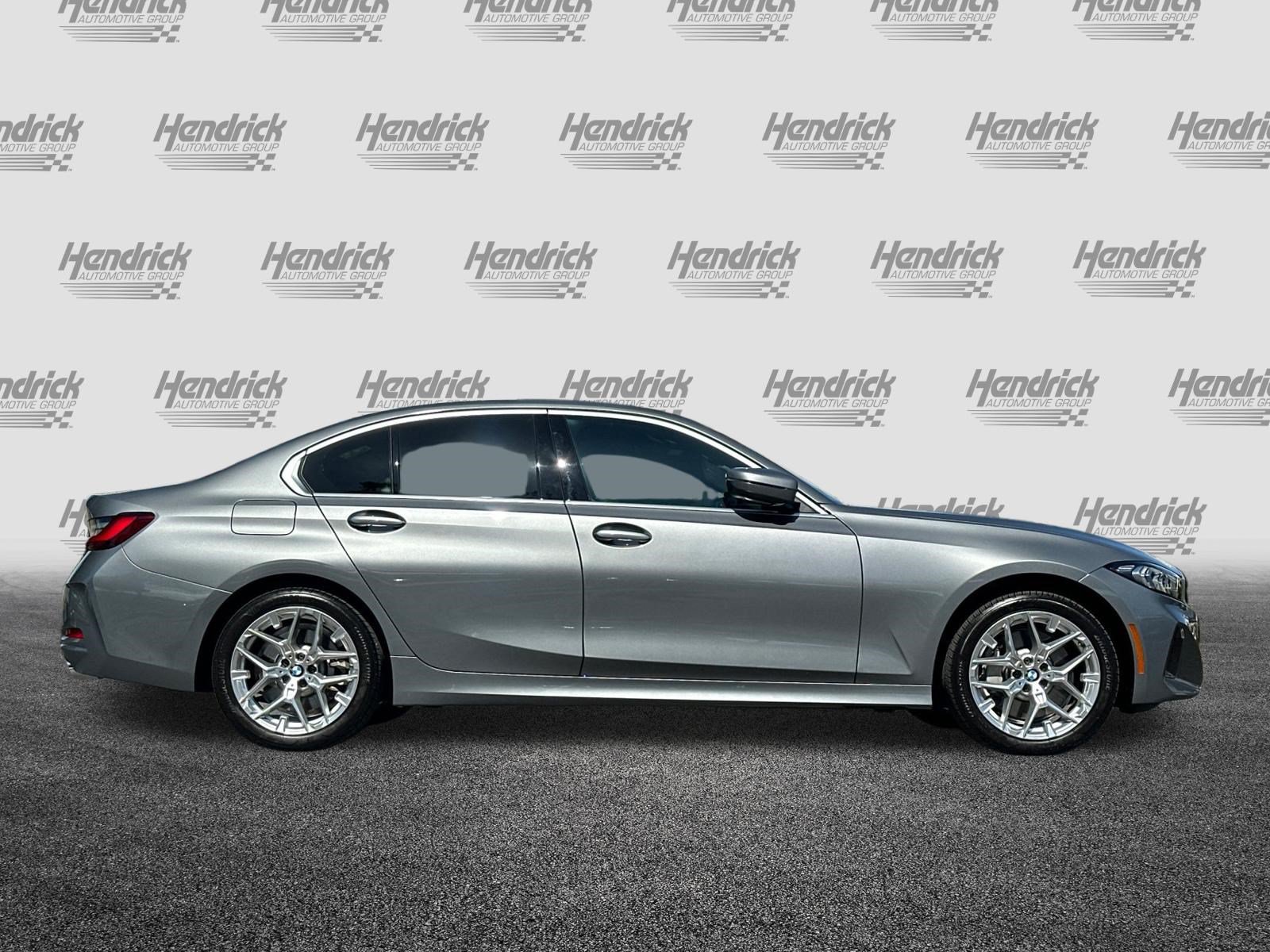 Used 2026 BMW 330i Sedan w/ Premium Package RWD image 3