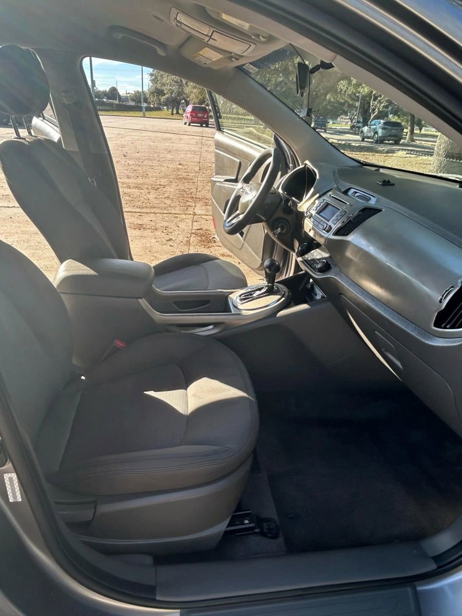 Used 2014 Kia Sportage LX image 17