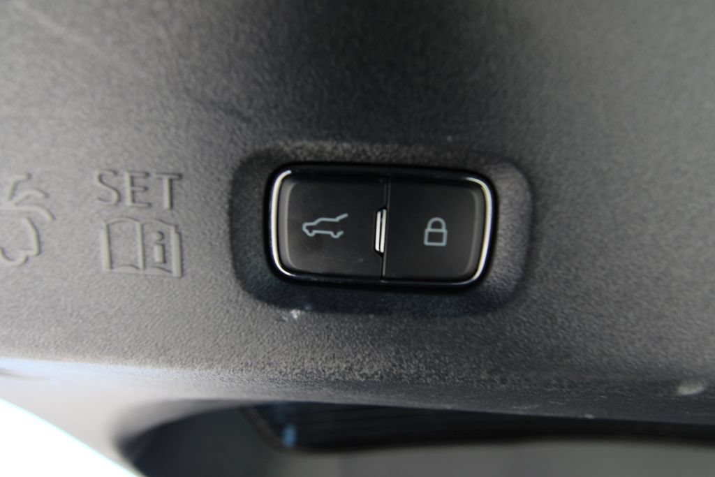 Used 2025 Ford Expedition Max Active AWD/4WD image 43