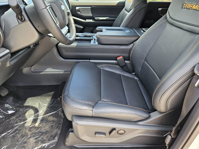 New 2027 Ford Expedition Tremor w/ Driver's Package AWD/4WD image 10