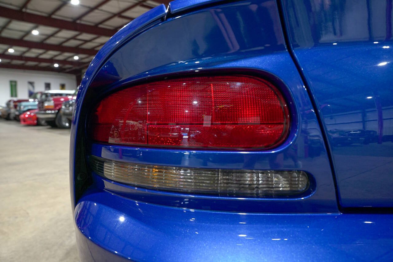 Used 2006 Dodge Viper SRT-10 w/ First Edition Group RWD image 33
