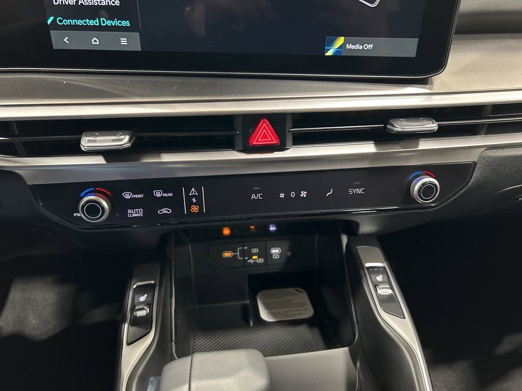 New 2026 Kia Sorento S image 20