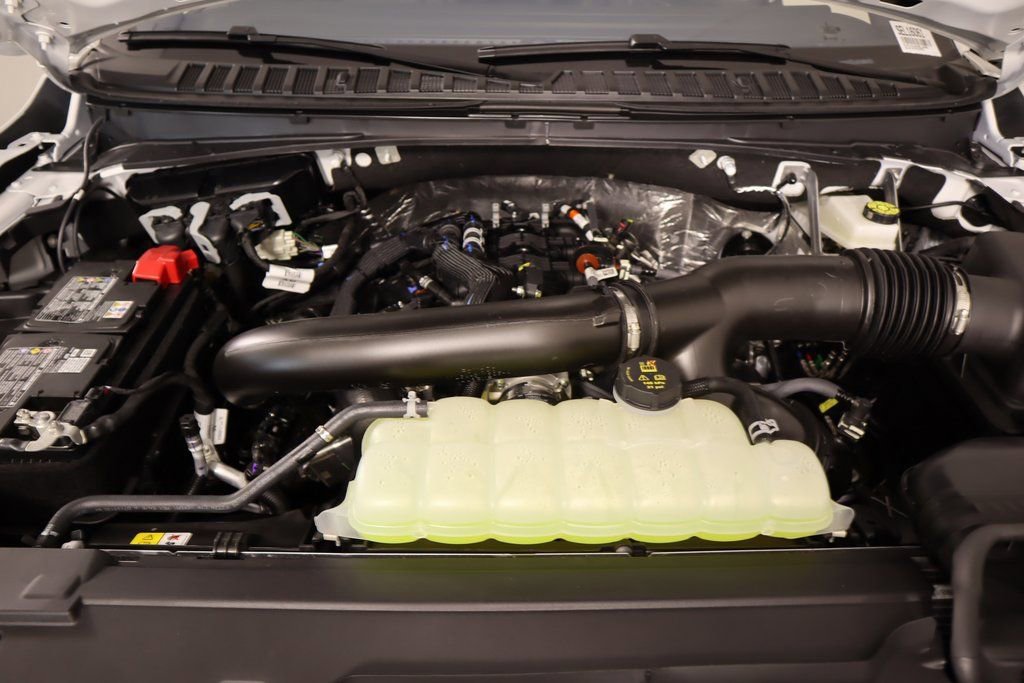 New 2025 Lincoln Navigator Reserve w/ Jet Appearance Package image 21