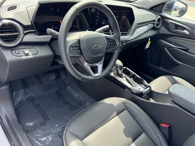 Certified 2025 Chevrolet Trax ACTIV w/ Driver Confidence Package image 12