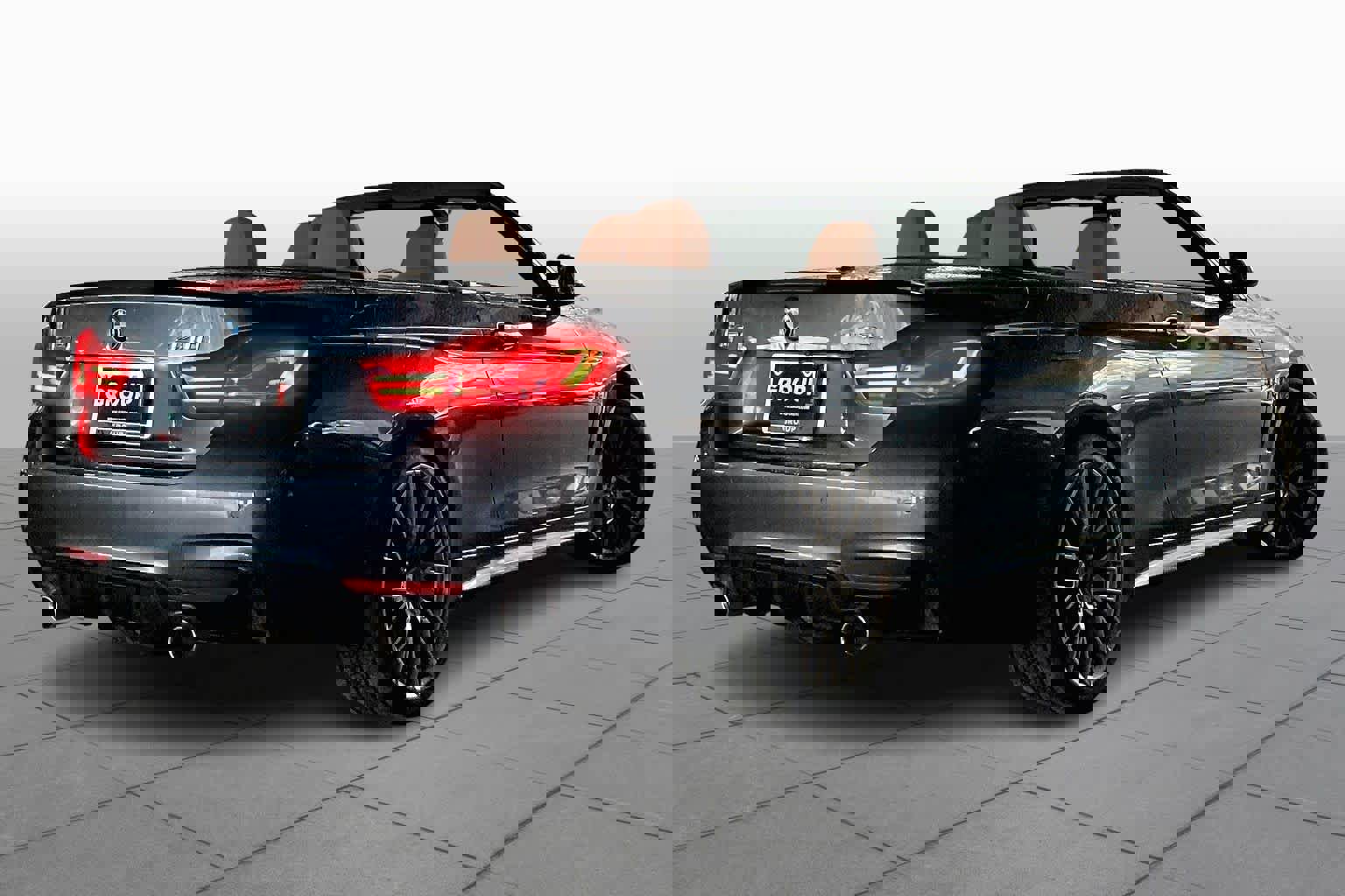 Used 2019 BMW 440i xDrive Convertible w/ M Sport Package image 12