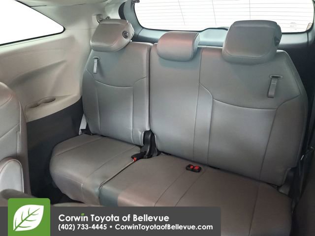 Certified 2024 Toyota Sienna XLE image 32