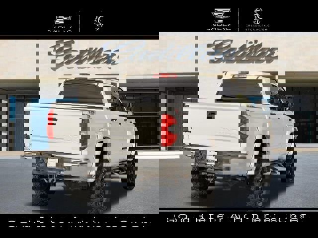 Used 2016 Toyota Tundra SR5 w/ SR5 Upgrade Package AWD/4WD image 3