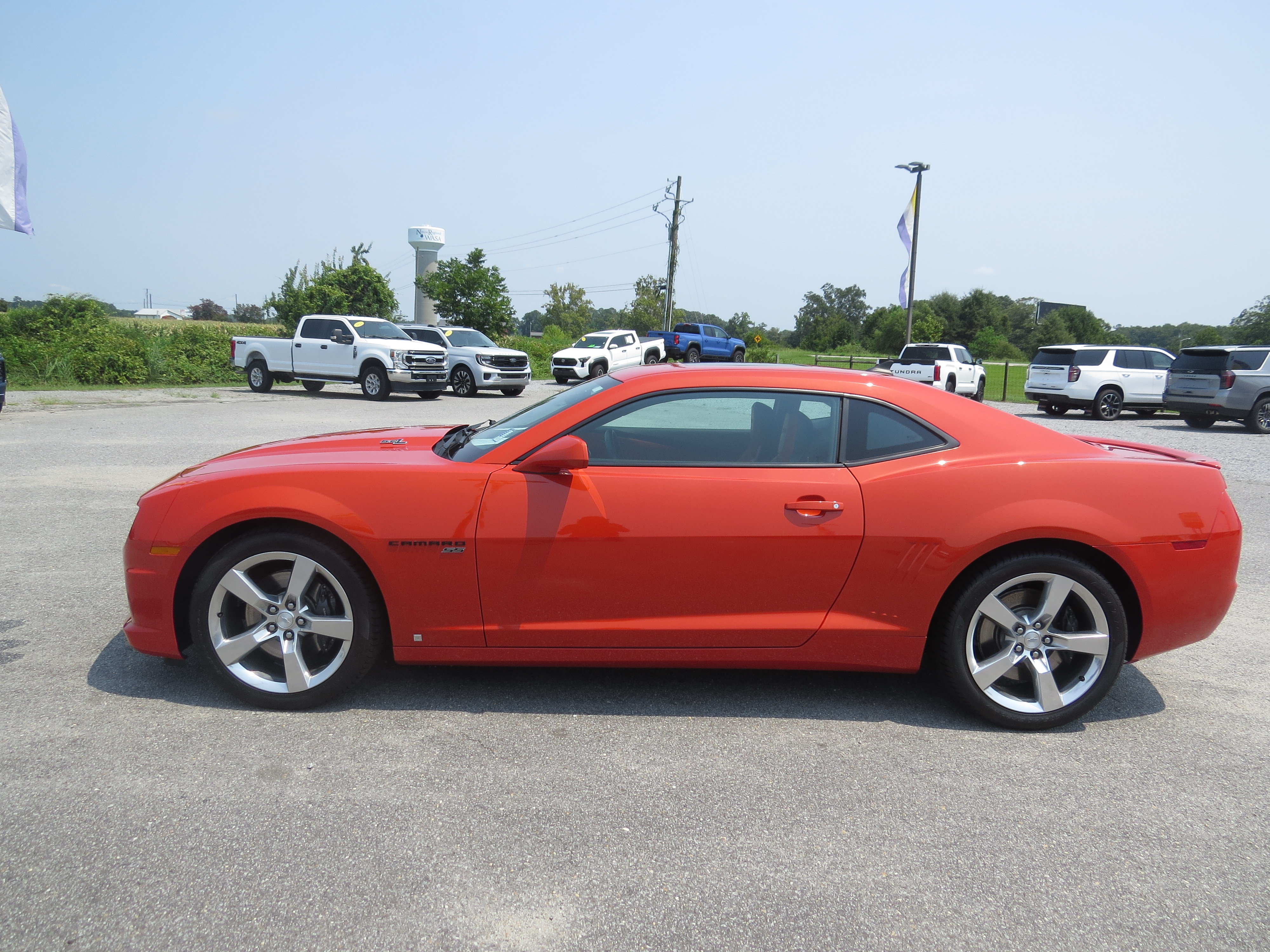 Used 2010 Chevrolet Camaro SS w/ RS Package RWD image 5