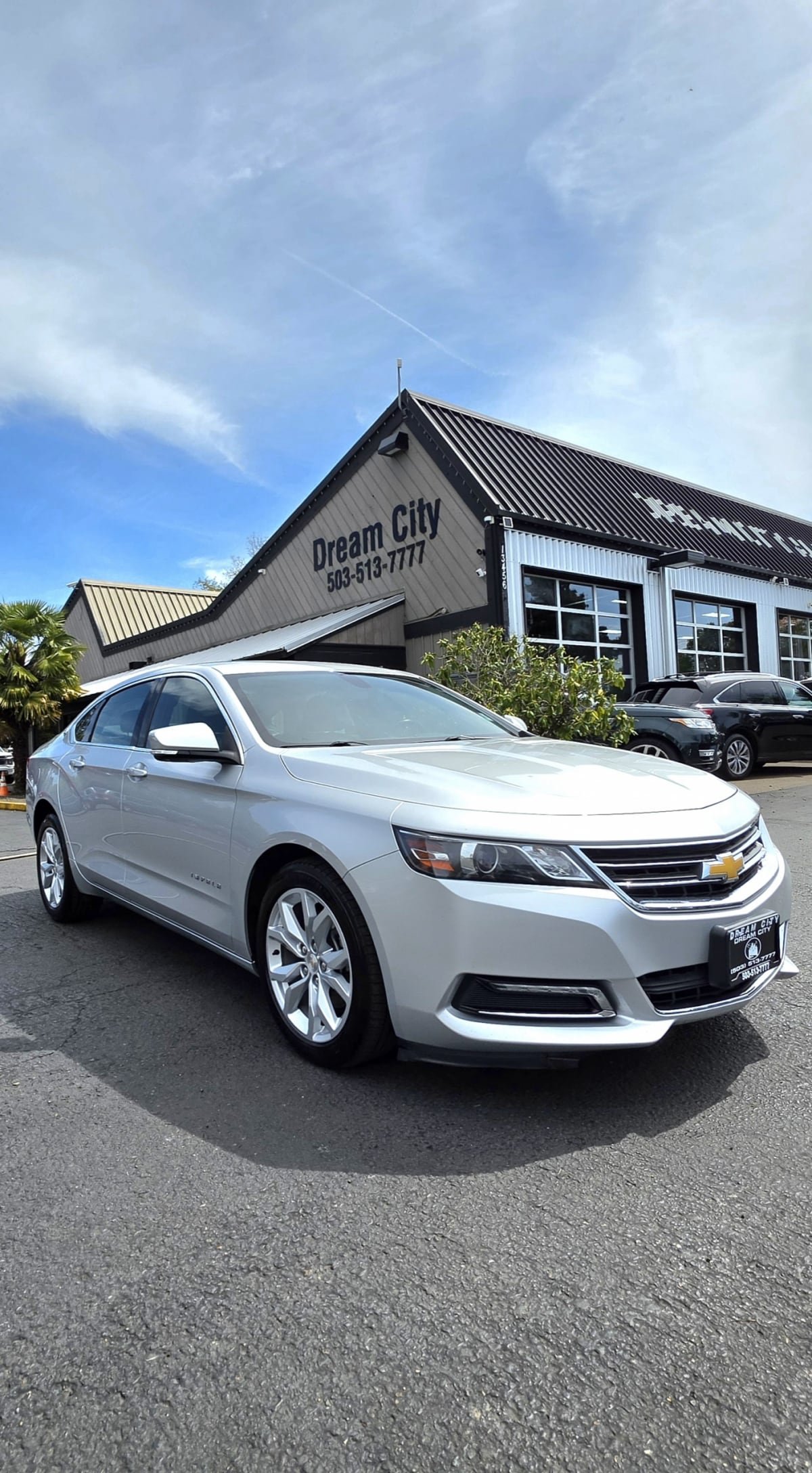 Used 2018 Chevrolet Impala LT FWD image 4