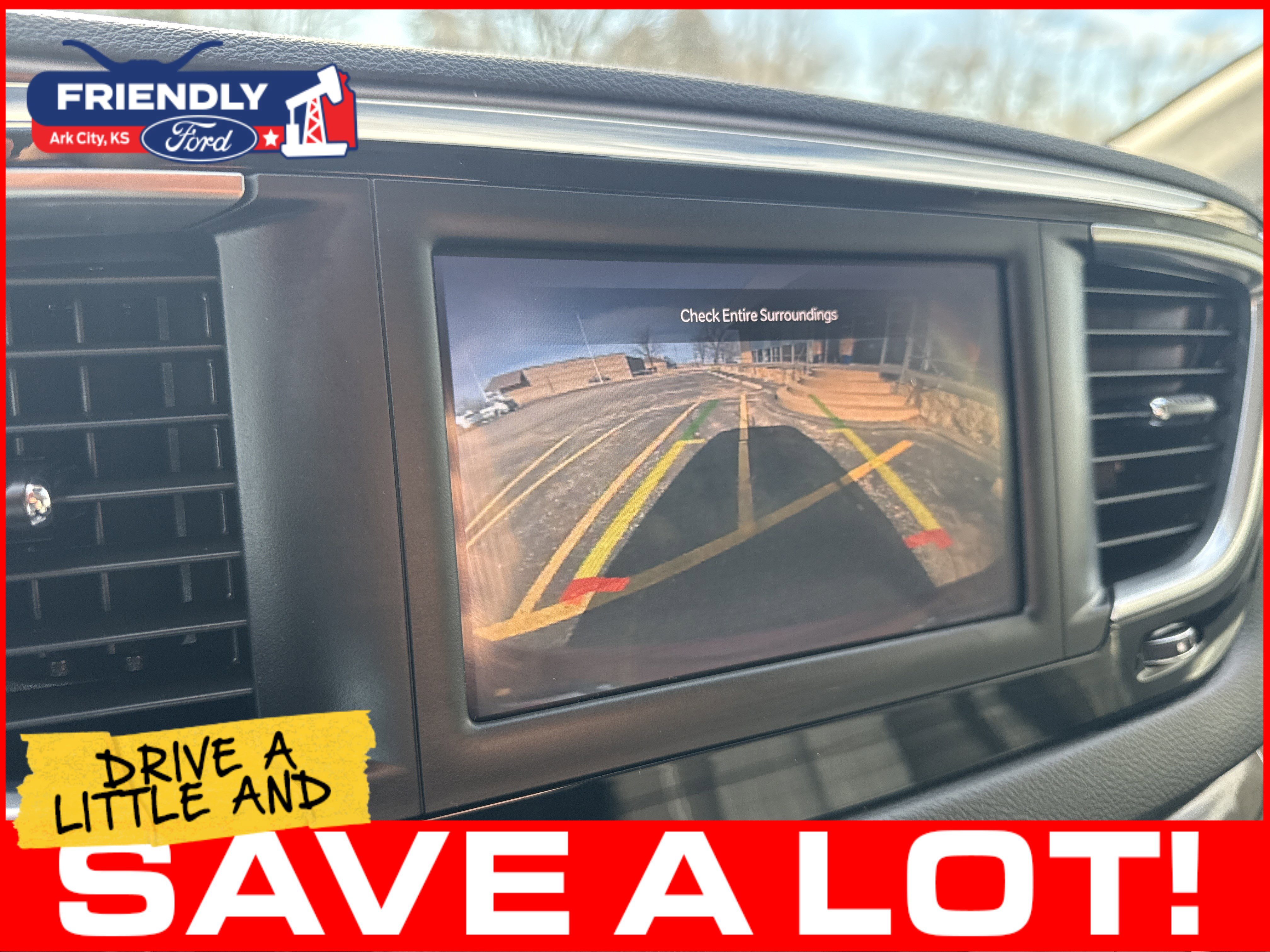 Used 2023 Chrysler Voyager LX FWD image 34