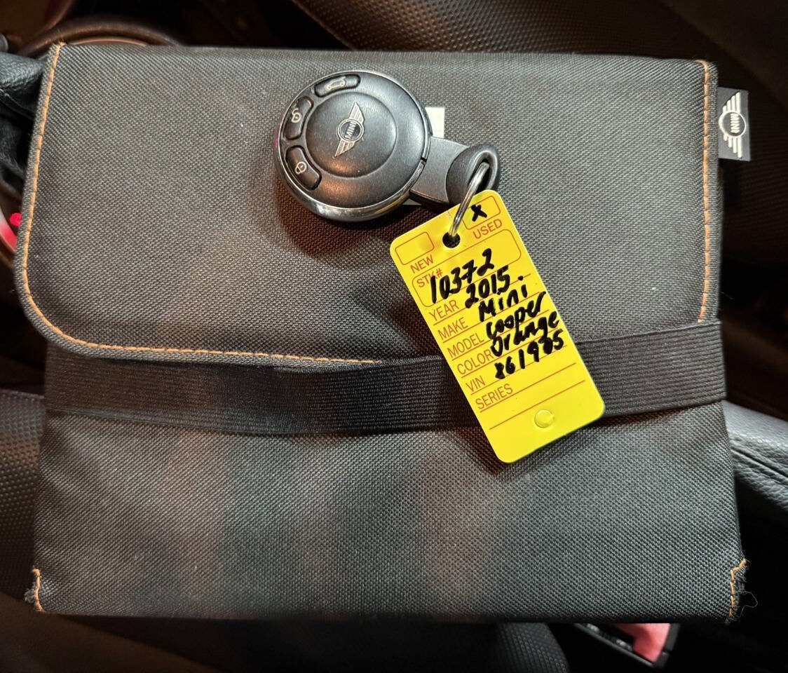 Used 2015 MINI Cooper Convertible image 25