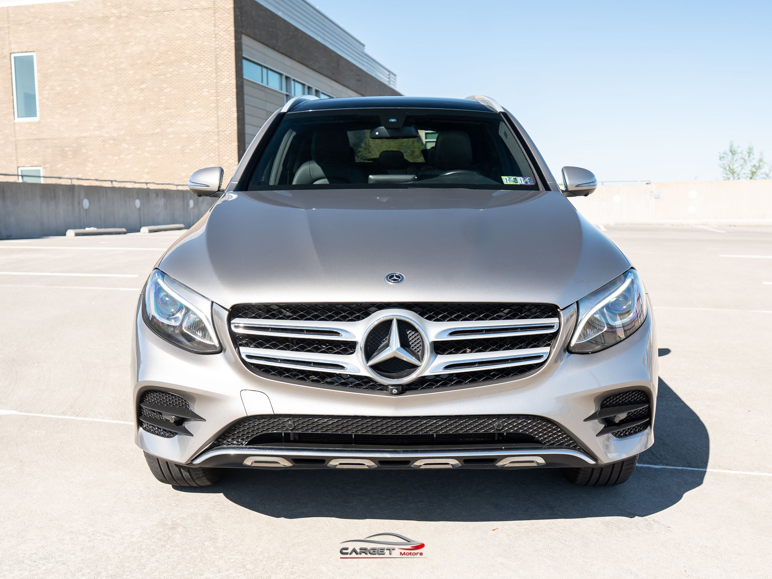 Used 2019 Mercedes-Benz GLC 300 4MATIC w/ Multimedia Package image 2