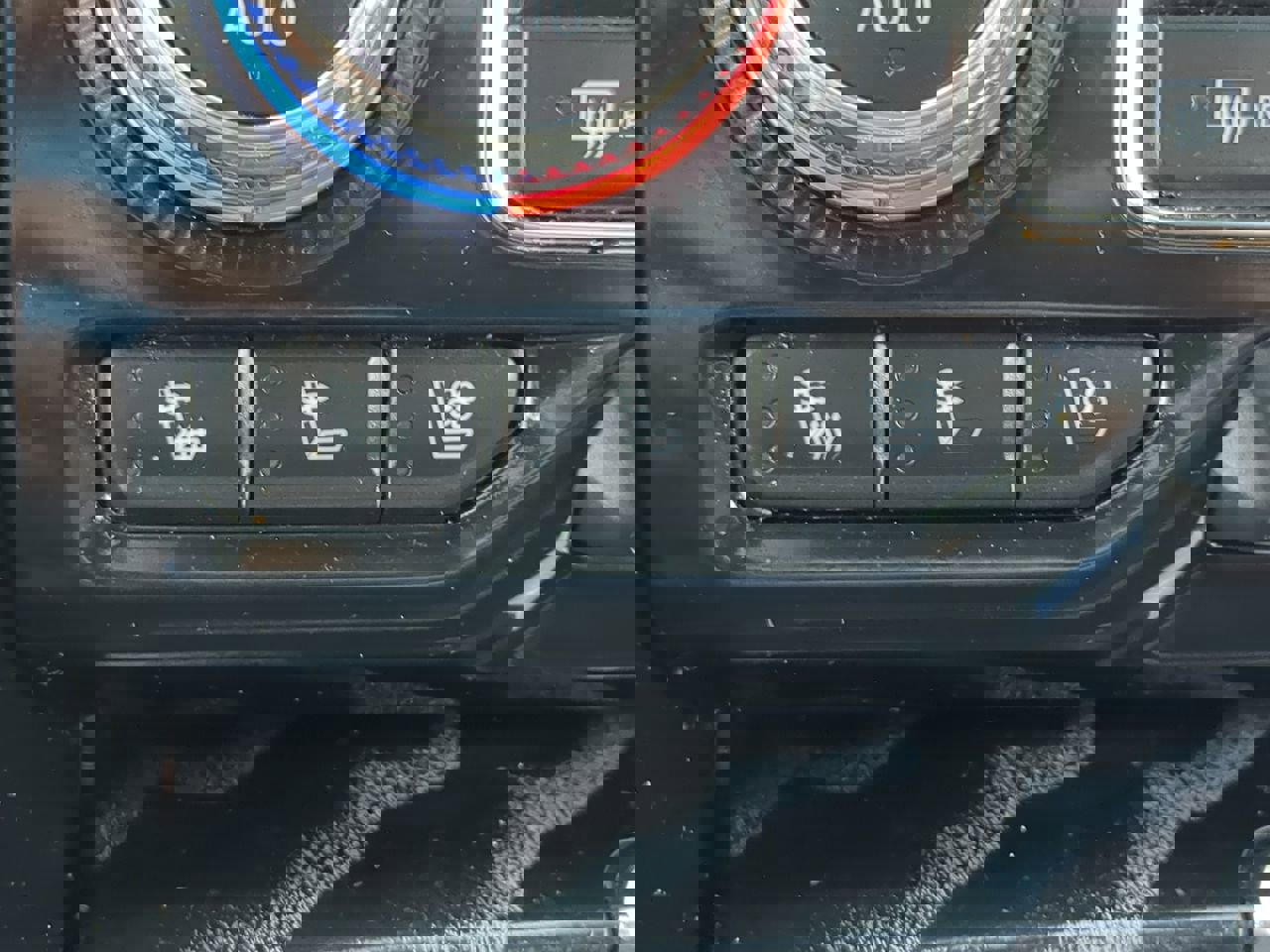 Used 2023 GMC Yukon Denali w/ Denali Reserve Package AWD/4WD image 22