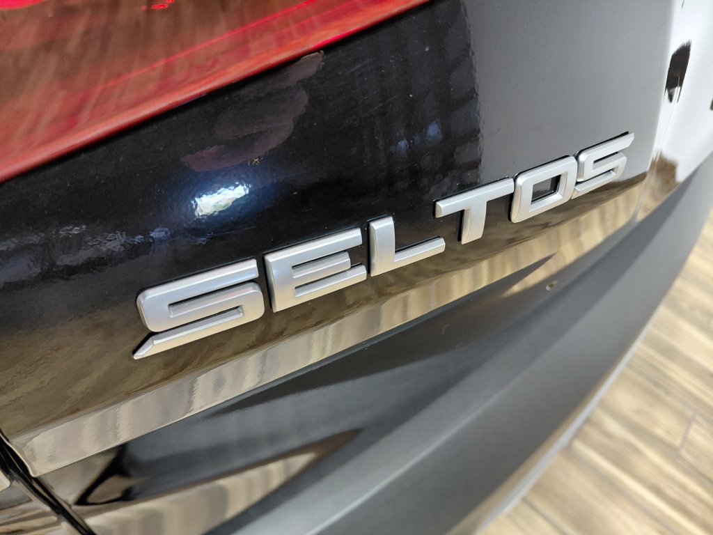 Used 2022 Kia Seltos EX AWD/4WD image 22