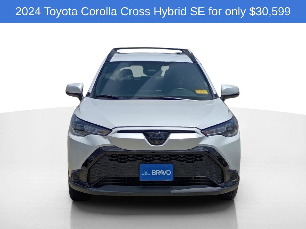 Used 2024 Toyota Corolla Cross AWD Hybrid image 2