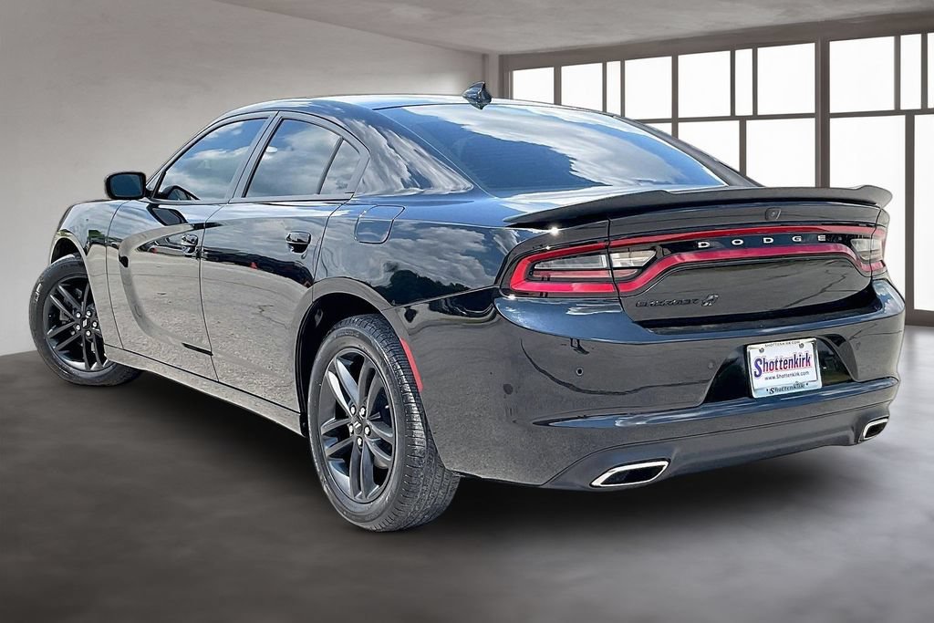 Used 2019 Dodge Charger SXT w/ Plus Group AWD/4WD image 4