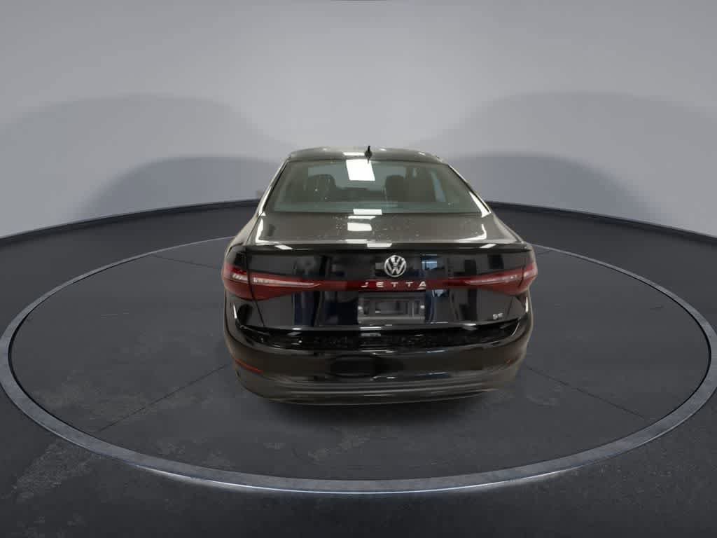 Used 2025 Volkswagen Jetta SE FWD image 7