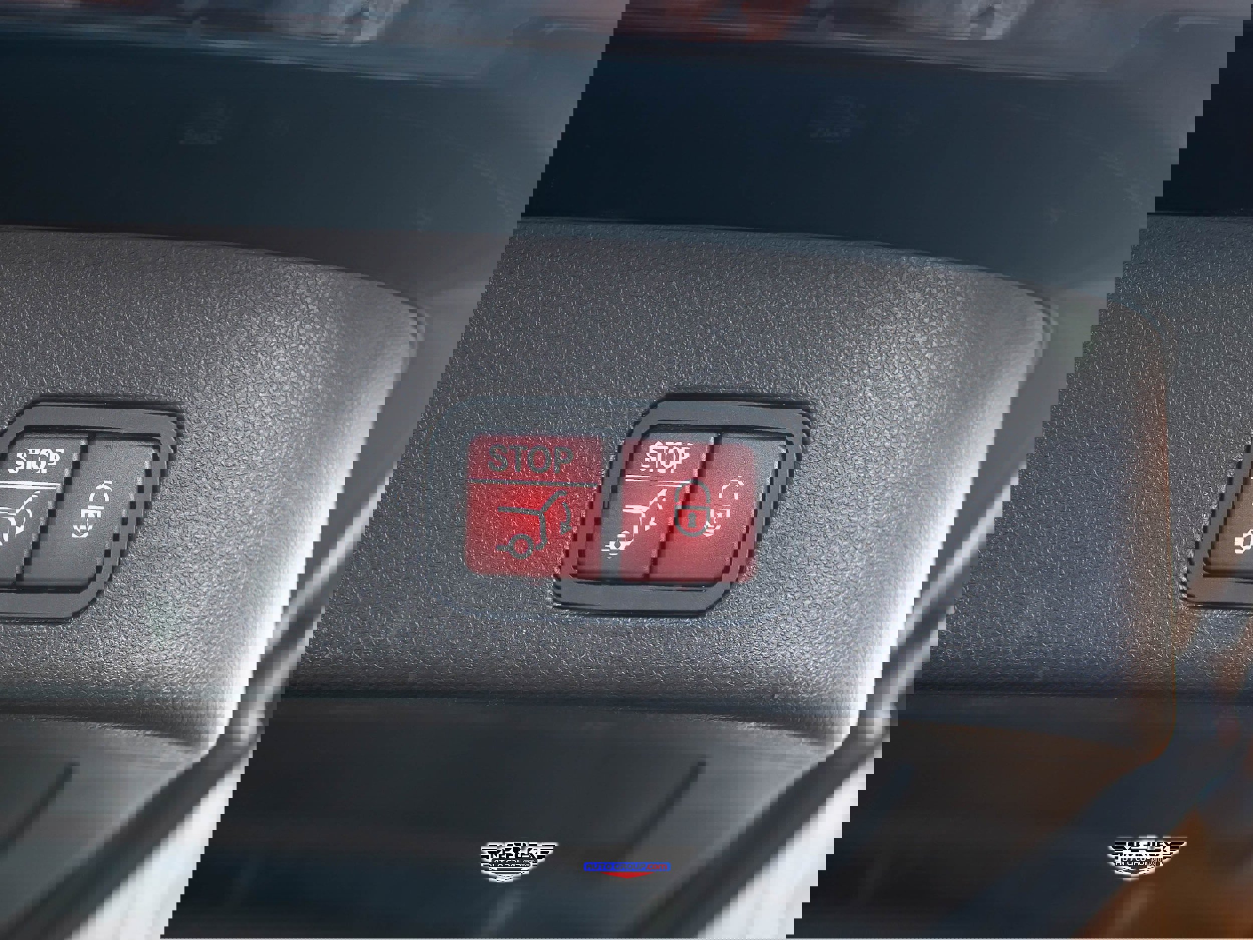 Used 2018 Mercedes-Benz GLS 63 AMG 4MATIC w/ AMG Night Styling Package image 53