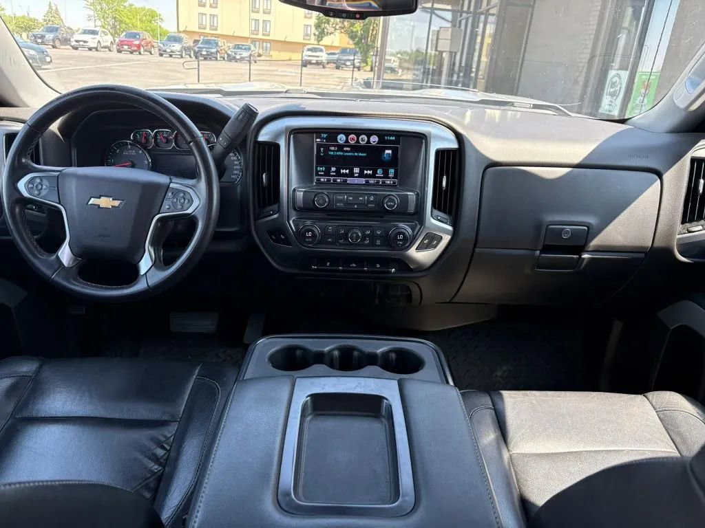 Used 2017 Chevrolet Silverado 1500 LT w/ Redline Edition AWD/4WD image 10