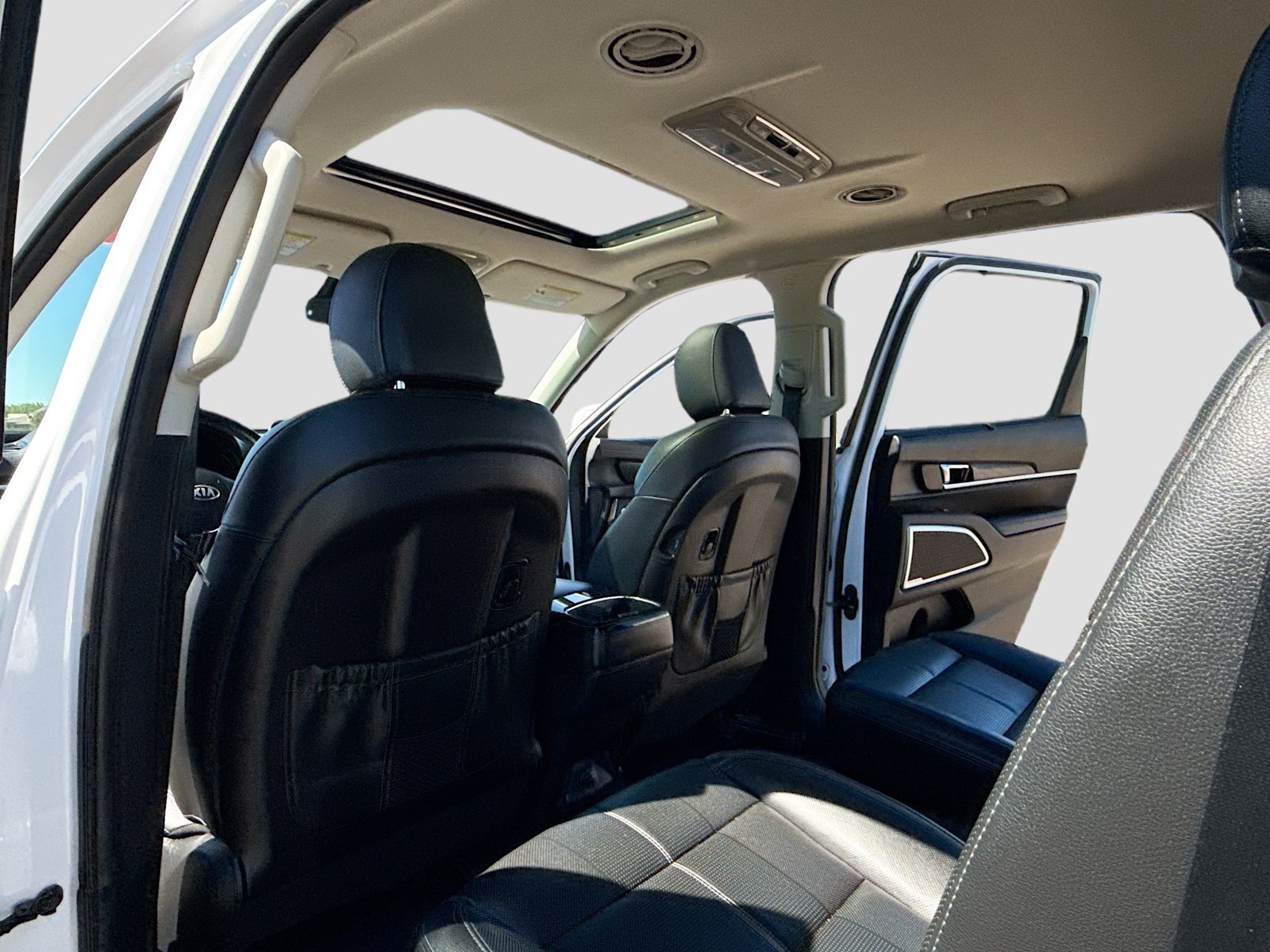 Used 2021 Kia Telluride EX w/ EX Premium Package AWD/4WD image 6