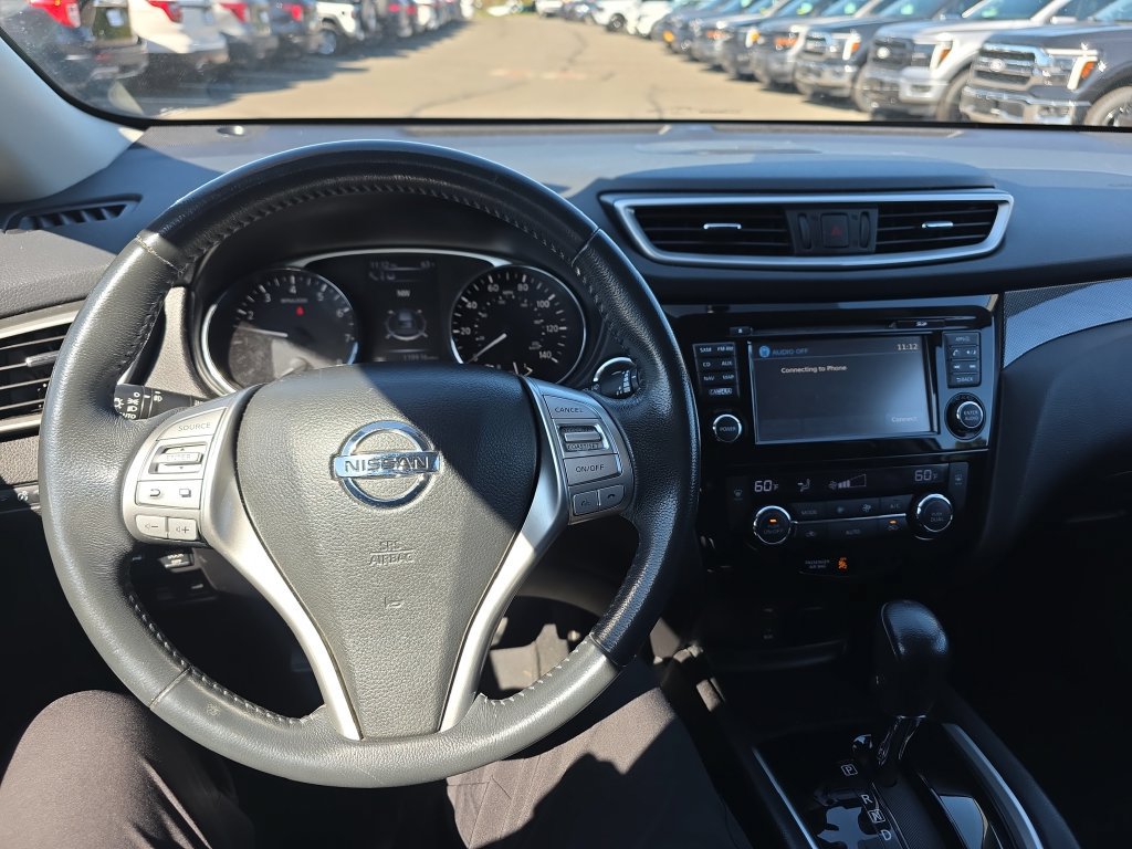 Used 2014 Nissan Rogue SL w/ SL Premium Package AWD/4WD image 24