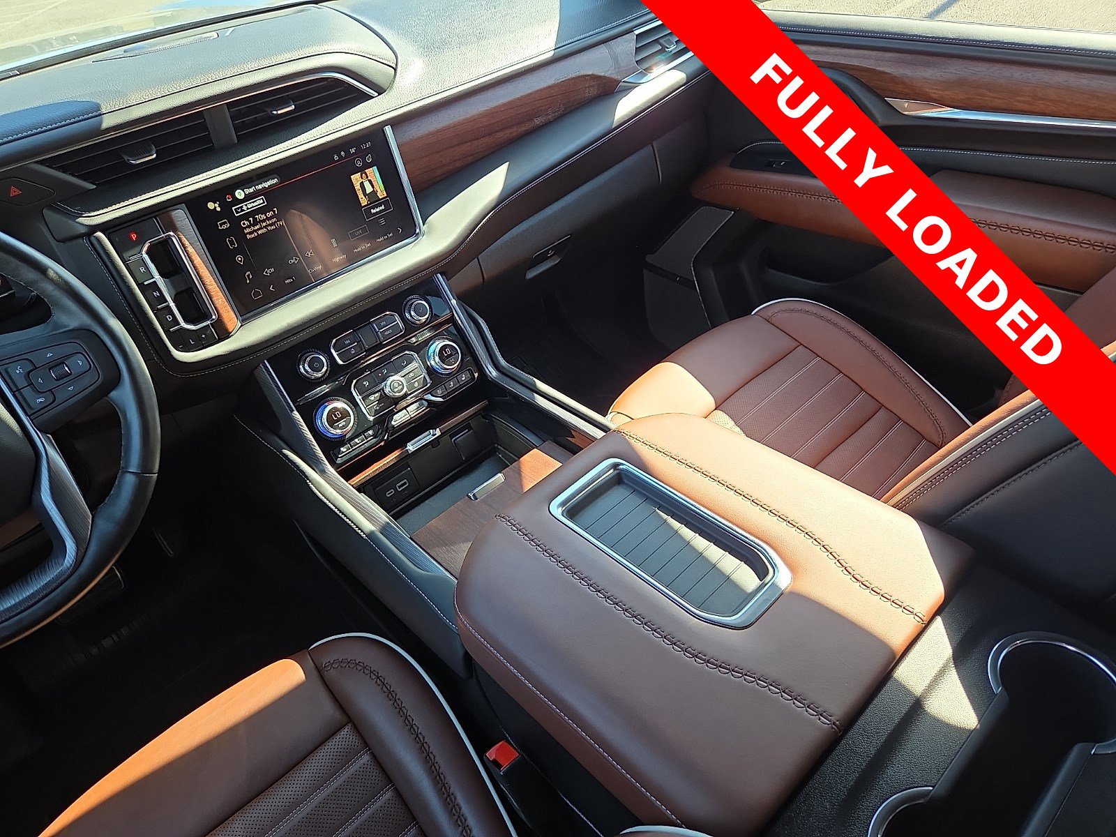 Used 2023 GMC Yukon Denali Ultimate image 14