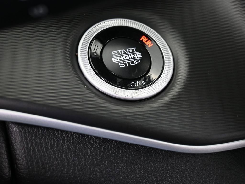 Used 2024 Jeep Grand Cherokee L Laredo image 26