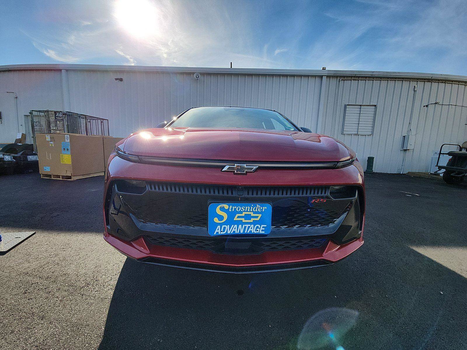 New 2026 Chevrolet Equinox EV RS image 8