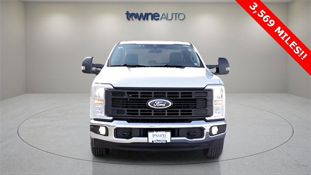 Used 2023 Ford F250 XL w/ XL Chrome Package image 21
