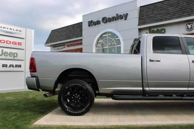 Used 2025 RAM 2500 Laramie AWD/4WD image 46
