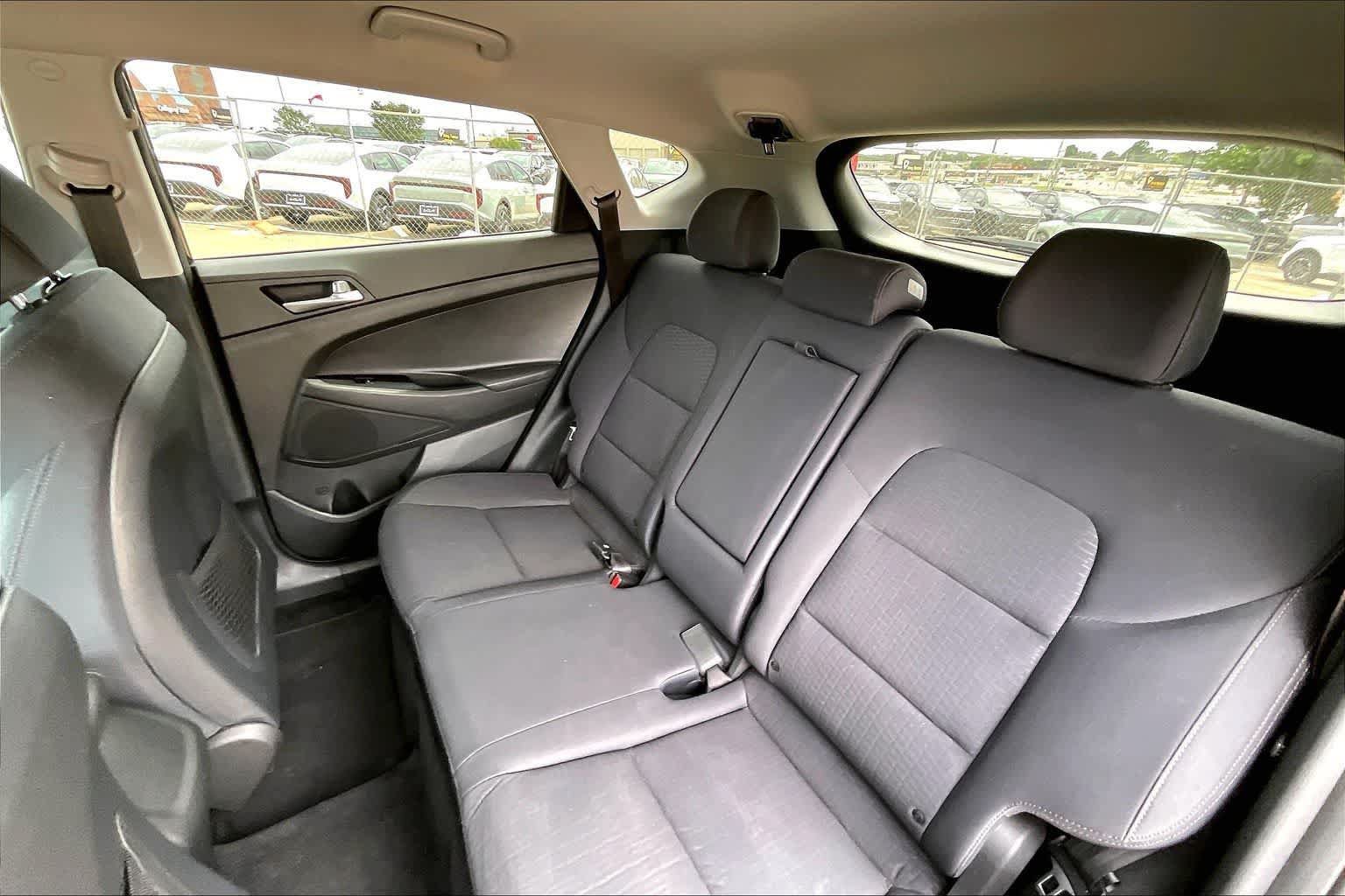 Used 2021 Hyundai Tucson Value FWD image 27