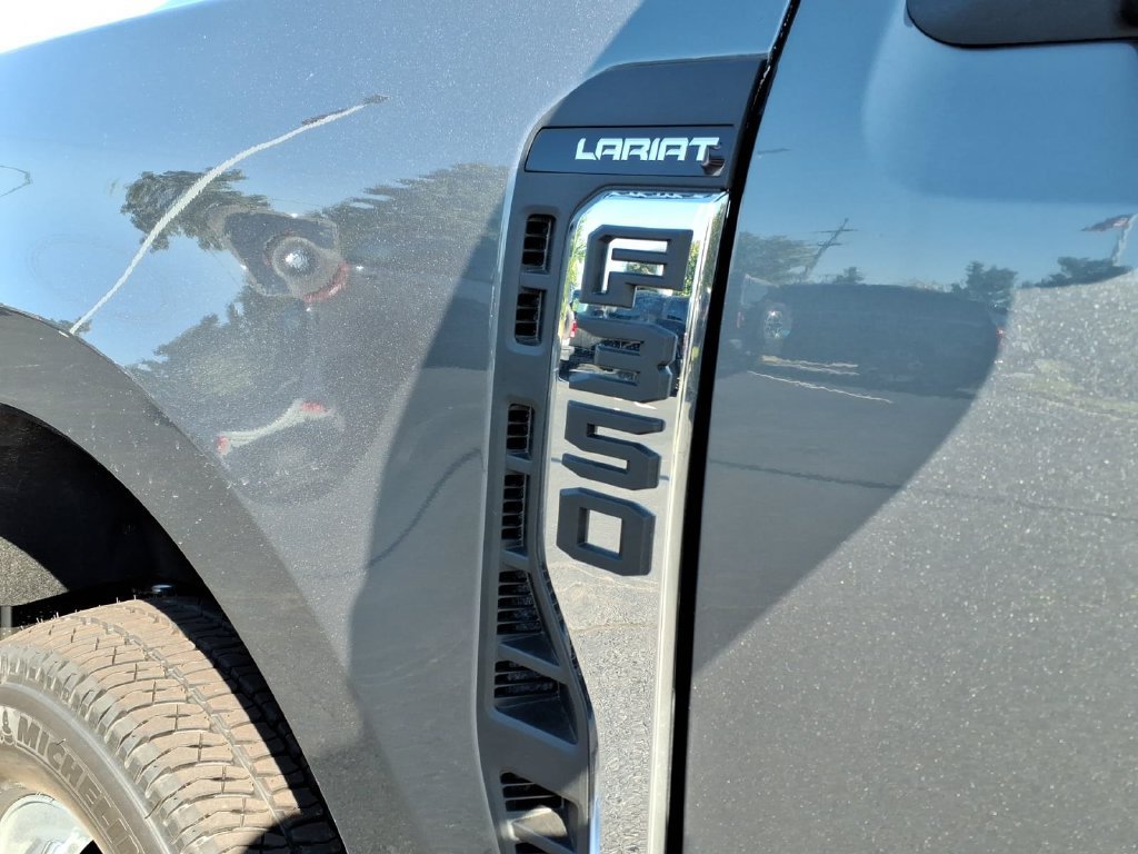 New 2026 Ford F350 Lariat w/ Lariat Ultimate Package AWD/4WD image 8