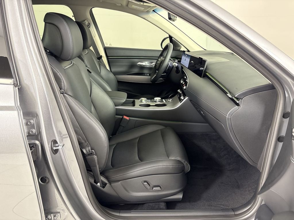 New 2026 Genesis GV70 2.5T Select AWD/4WD image 26