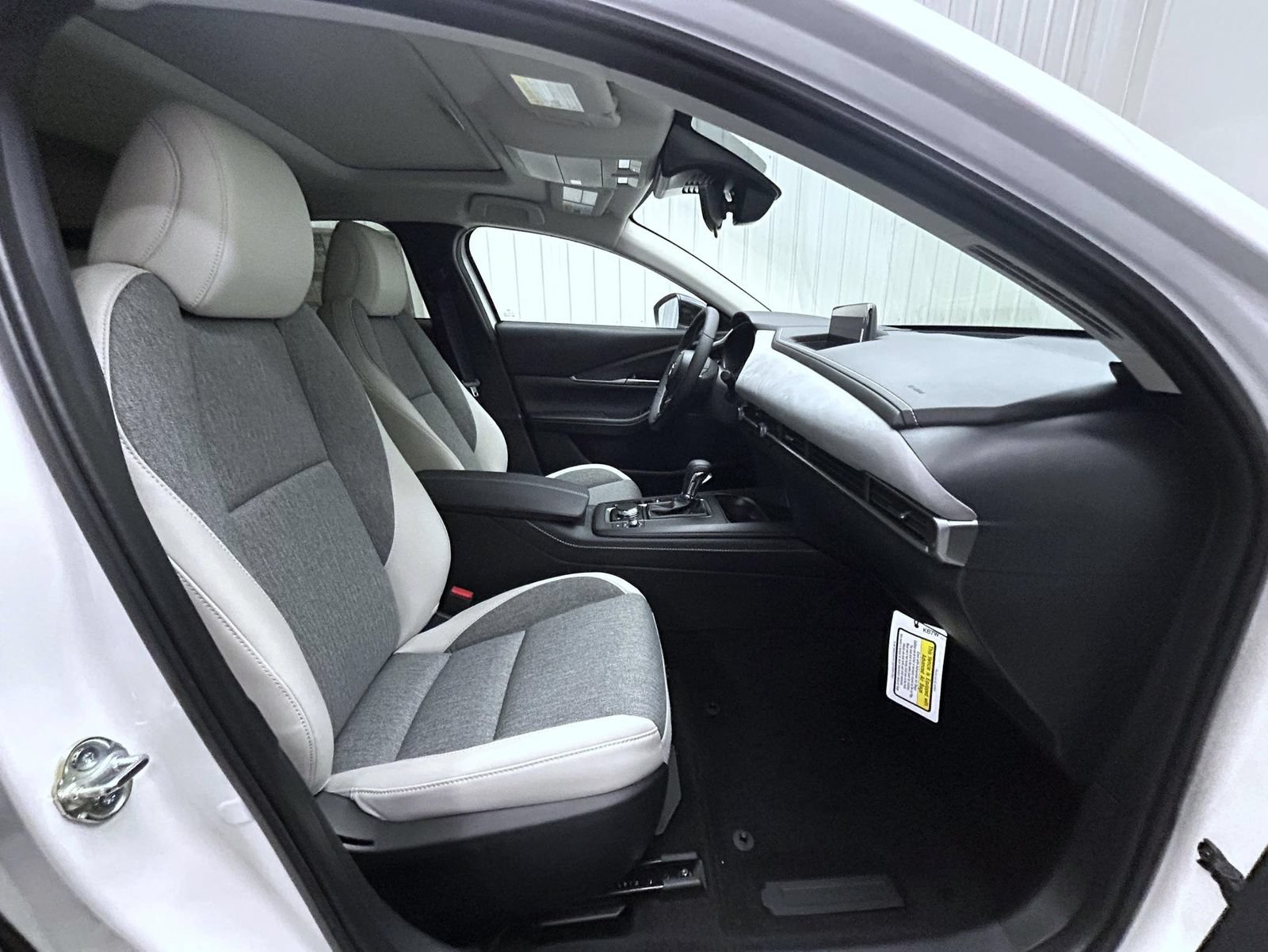 New 2026 MAZDA CX-30 Aire Edition AWD/4WD image 16