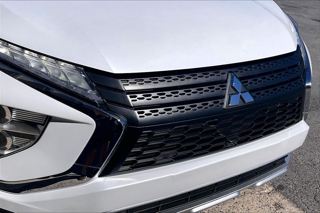 Used 2025 Mitsubishi Eclipse Cross SE AWD/4WD image 29