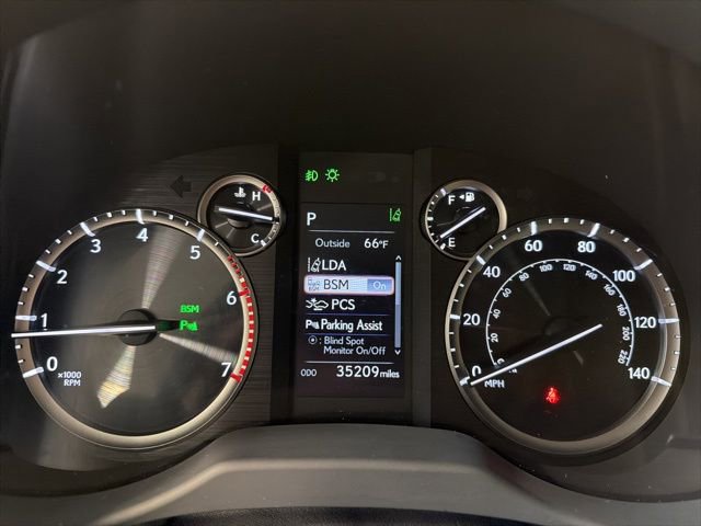 Used 2023 Lexus GX 460 Premium w/ Premium Plus Package image 17