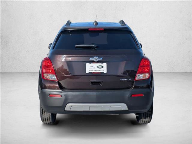 Used 2016 Chevrolet Trax LT w/ LT Sun and Sound Package image 7