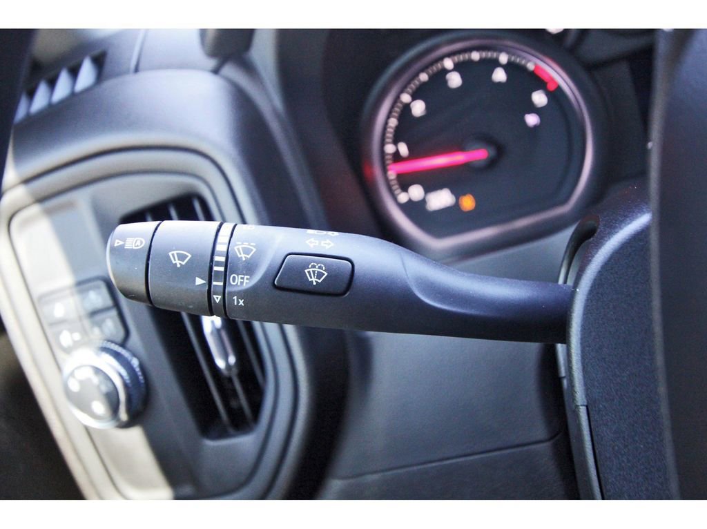 Used 2024 GMC Sierra 2500 Pro image 13